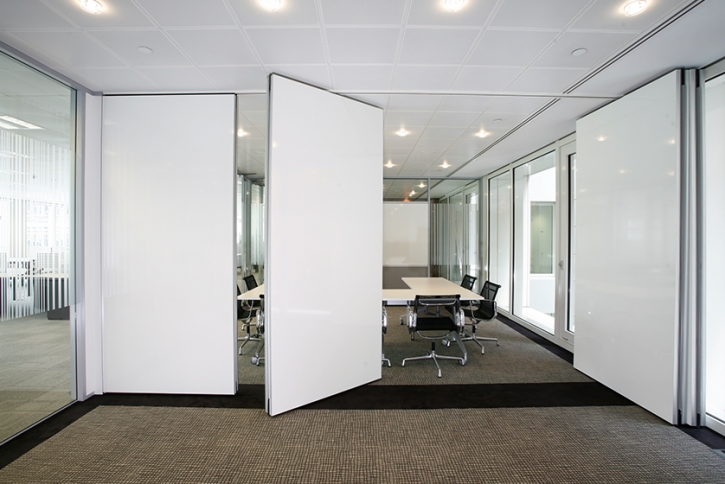 Folding Partition Walls For Flexible Workspaces - How To Make A Folding Partition Wall