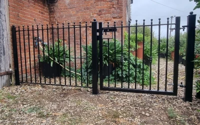 Iron Railings with Matching Gate Installed in a Single Day