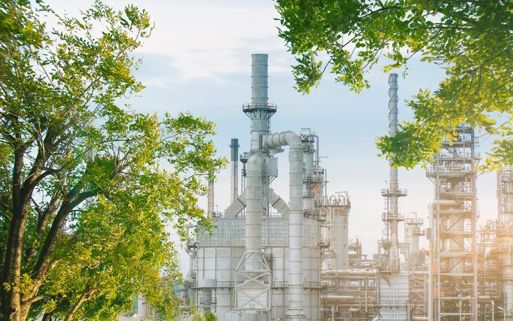 gas works through foliage